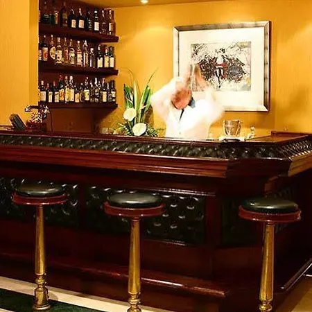 Hotell Portobay Marques Lisboa