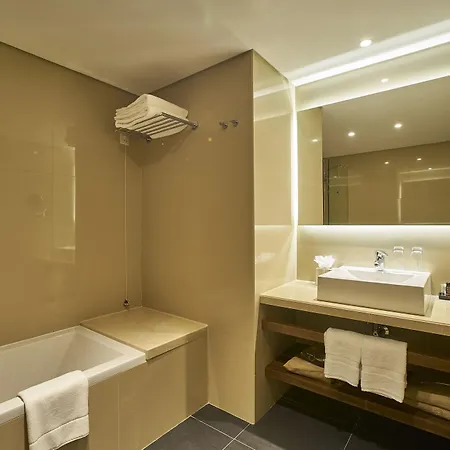 Portobay Marques 4*