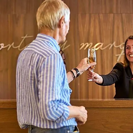 Portobay Marques Hotel 4*