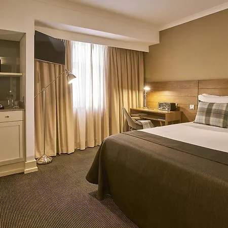 Portobay Marques 4*