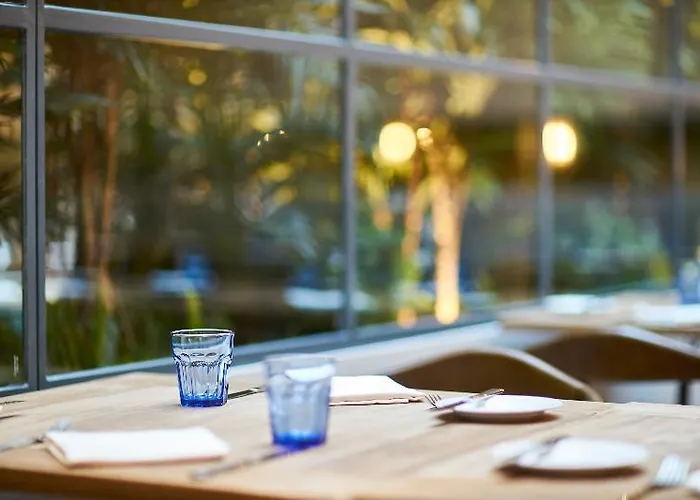 Portobay Marquês 4*