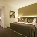Portobay Marques Hotel