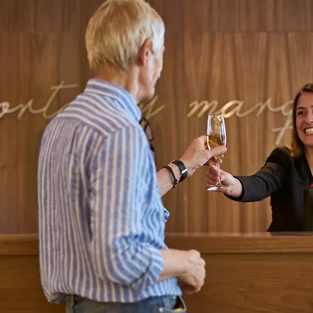 Hotel Portobay Marques 4*