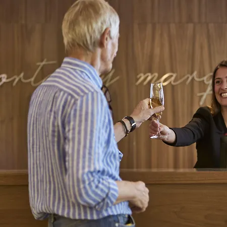 Ξενοδοχείο Portobay Marques