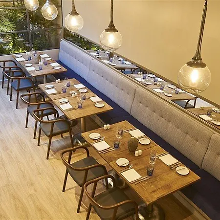 Ξενοδοχείο Portobay Marques 4*